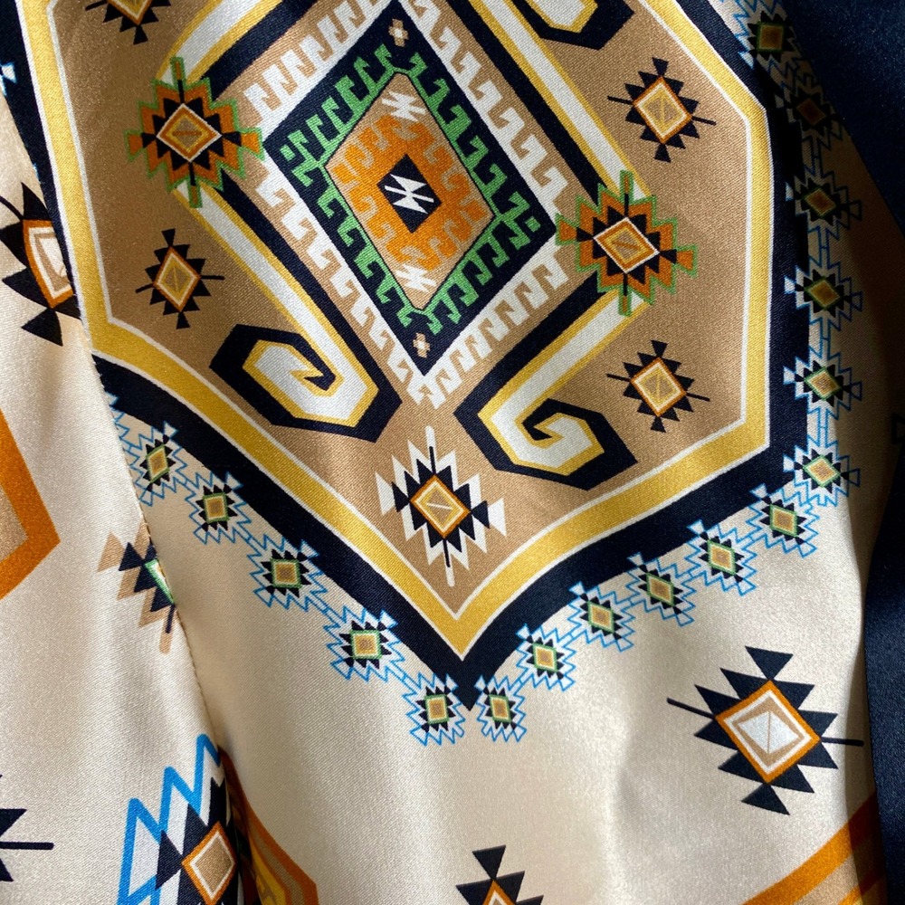 VTG Luisa Spagnoli Silk Blouse L Bow Aztec Geometric Southwestern 80s 90s *FLAWS - Picture 5 of 7
